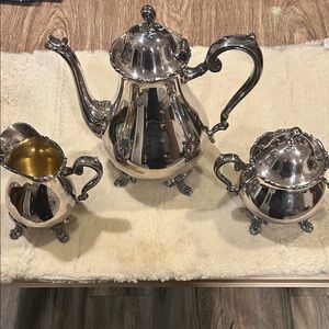 Wilcox international Silver company “Joanne” three-piece tea set